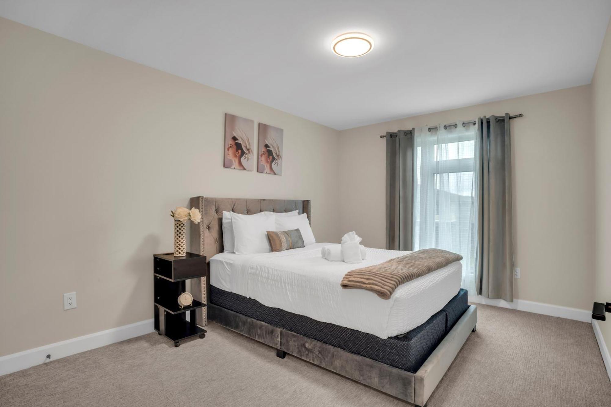דירות Luxury Niagara 3 Bdr Townhouse /Garage מראה חיצוני תמונה