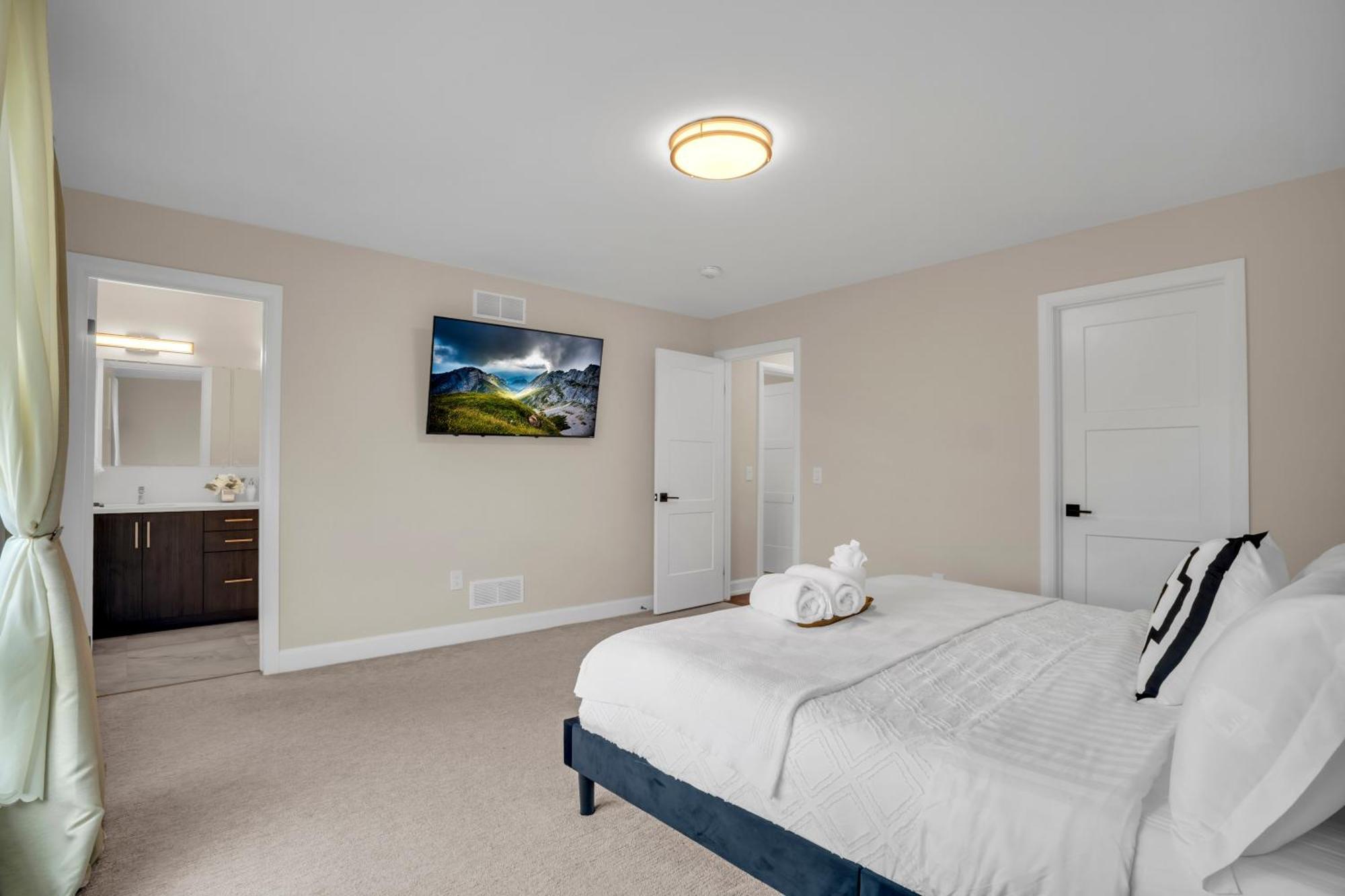 דירות Luxury Niagara 3 Bdr Townhouse /Garage מראה חיצוני תמונה